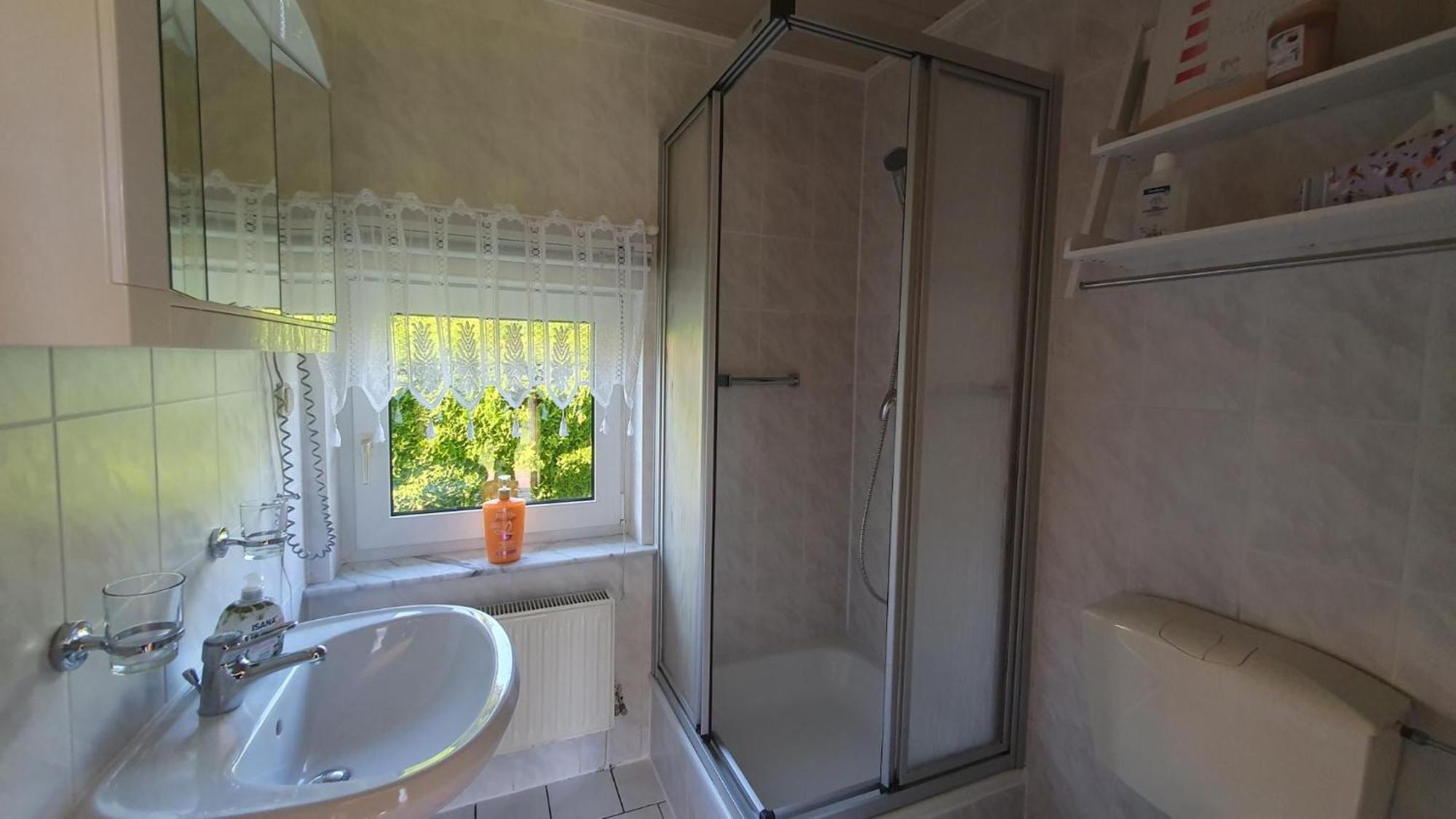 Ruhe & Entspannung An Der Ostsee - Ferienbungalow Baumann In Graal-Mueritz Esterno foto